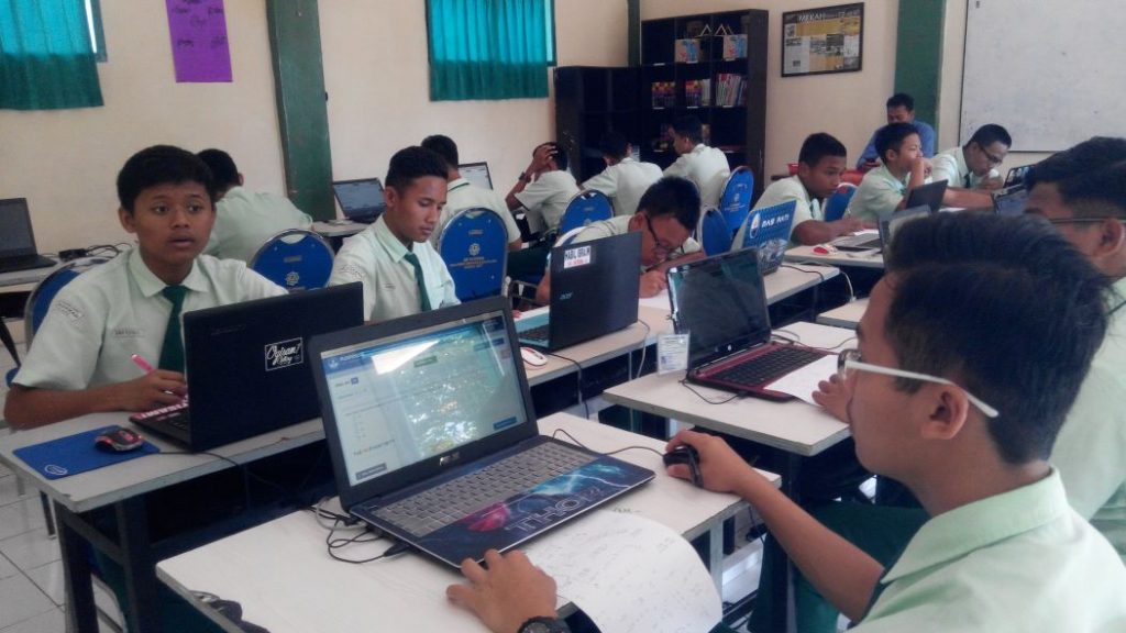 UNBK SMP Ar Rohmah 2018; Mempertahankan Prestasi Terbaik 11 unbk smp 2018