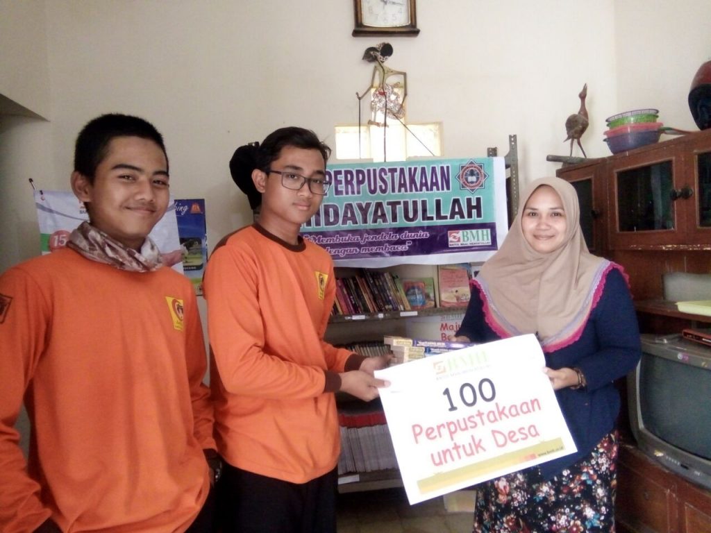 Kaleidoskop Kegiatan PDPH SMA Ar Rohmah 2018 "Bakti Santri Untuk Umat" 6 baksos pdph