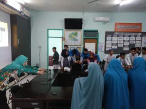 Empat Siswa SMA Ar Rohmah Mengikuti Penyegaran Kader Kesehatan Sekolah