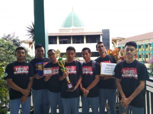Siswa SMA Ar Rohmah Juara 2 Lomba Poster Pajak