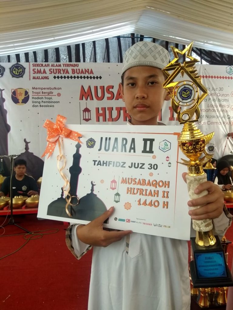 SMP Ar Rohmah Juara Tahfidz Se Malang Raya1