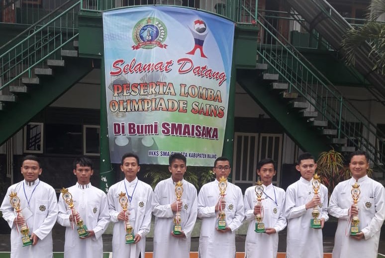 SMA Ar Rohmah Mempertahankan Juara Umum OSK Kabupaten Malang 2019 4