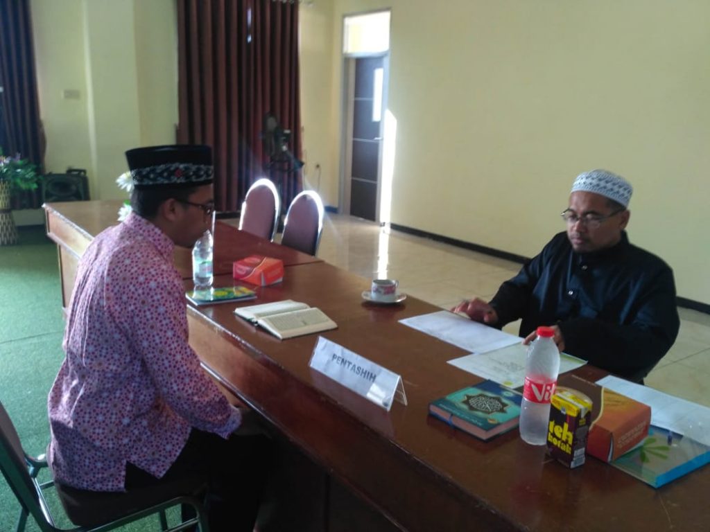 Tingkatkan Kompetensi Seluruh tim Kepesantrenan Ar Rohmah Putra telah dan sedang mengikuti tahapan sertifikasi guru Al Qur’an metode UMMI