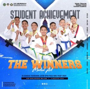 SMP Ar-Rohmah Putra Rebut 8 Medali Kejuaraan Taekwondo Jatim Open Piala Koni Pusat 2024