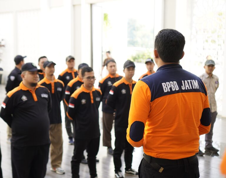 Kerjasama dengan BPBD Jatim, SMP Ar-Rohmah Putra Gelar Simulasi Tanggap Bencana & Seminar Megathrust
