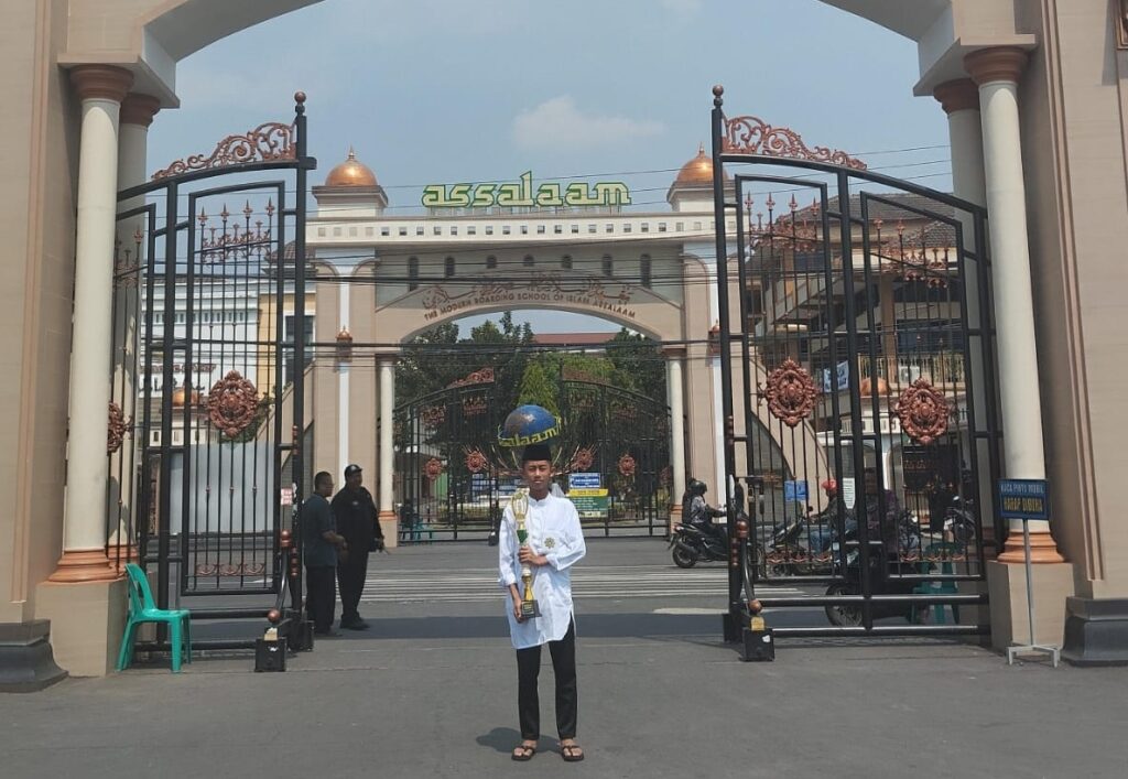 Santri SMP Ar-Rohmah Putra Raih Juara MHQ Tingkat Nasional