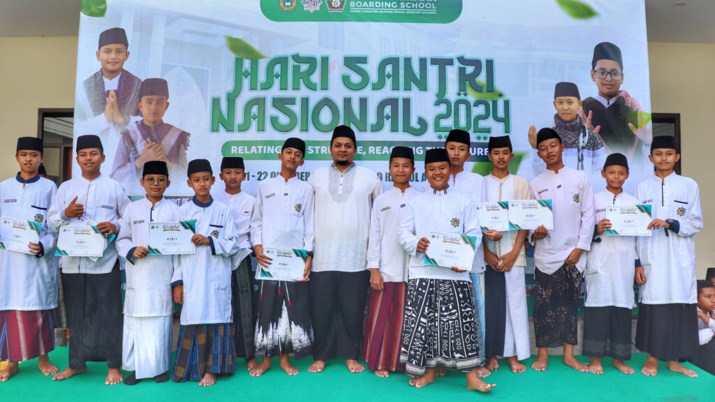 Semarak Hari Santri Nasional di SMP Ar-Rohmah Putra: Teguhkan Perjuangan Gapai Masa Depan Gemilang