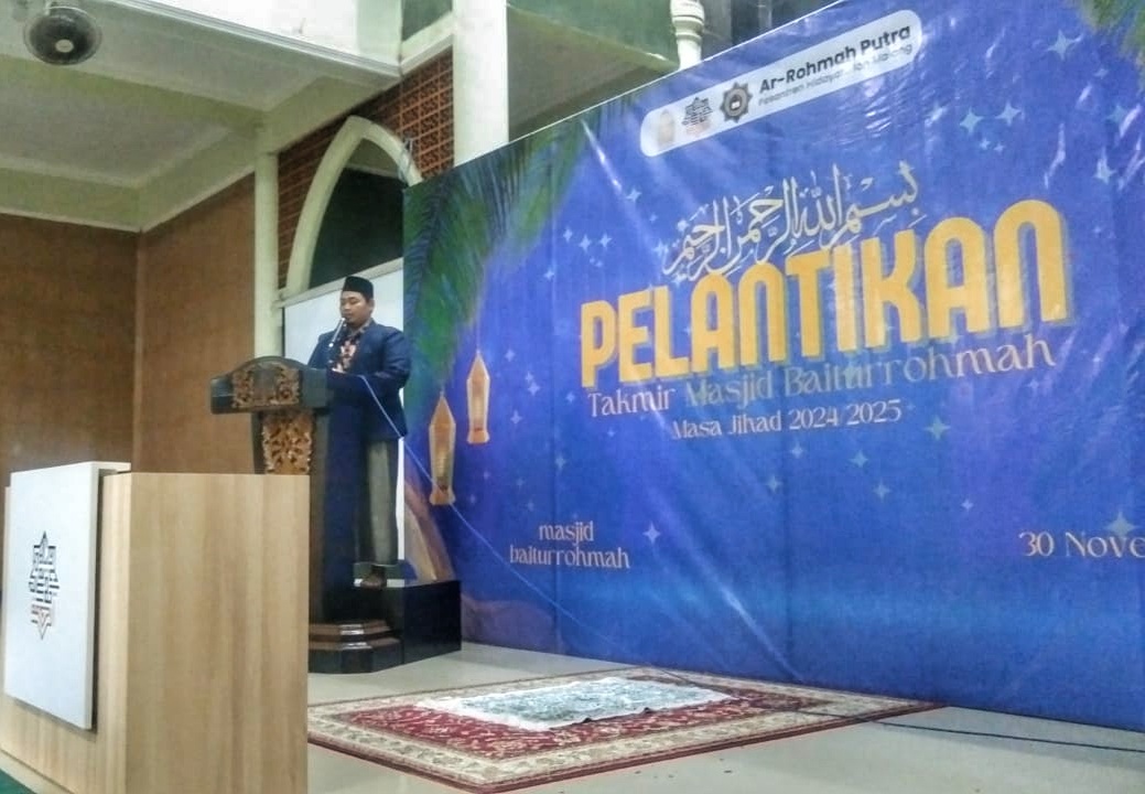 Kepesantrenan SMA Ar-Rohmah Putra Lantik Pengurus Takmir Masjid Baiturrohmah 1 1733448704691