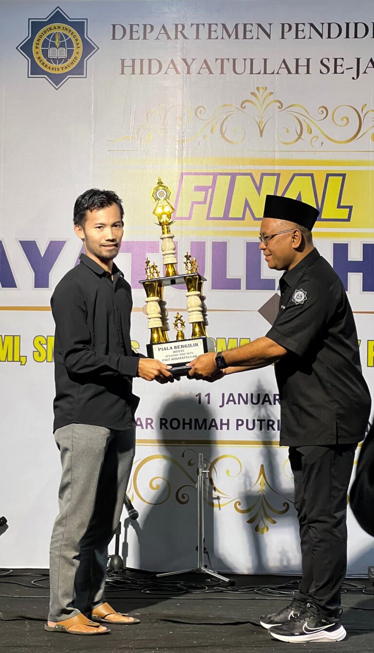 Boyong 37 Medali, SMP Ar-Rohmah Putra Juara Umum Hidayatullah Festival (Hi-Fest) 2025