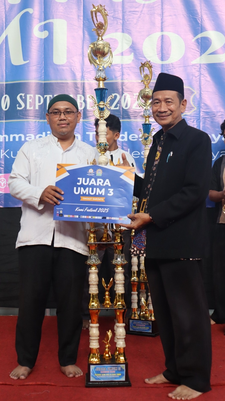 SMP Ar-Rohmah Putra Raih Juara Umum KAMI Festival 2025