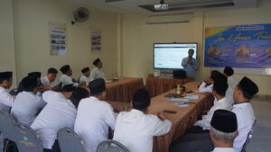 Refleksi guru dalam meningkatkan mutu dan profesionalisme pendidikan